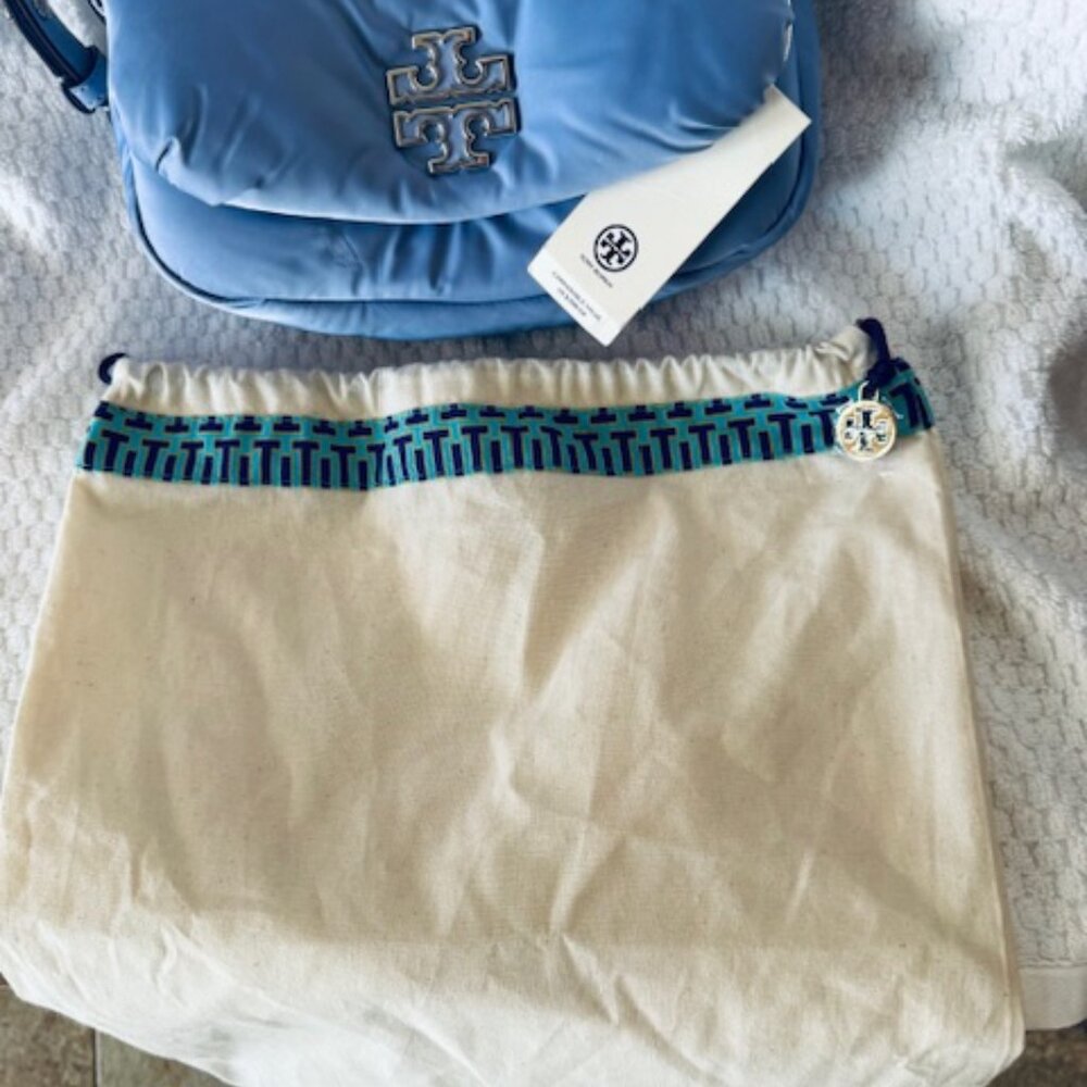 NWT Tory Burch Britten Puffy Mini Crossbody Pale Iris - Picture 12 of 12